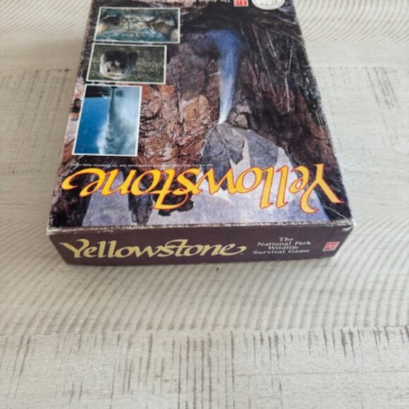 Vintage 1985 Avalon Hill Yellowstone - Picture 8 of 11